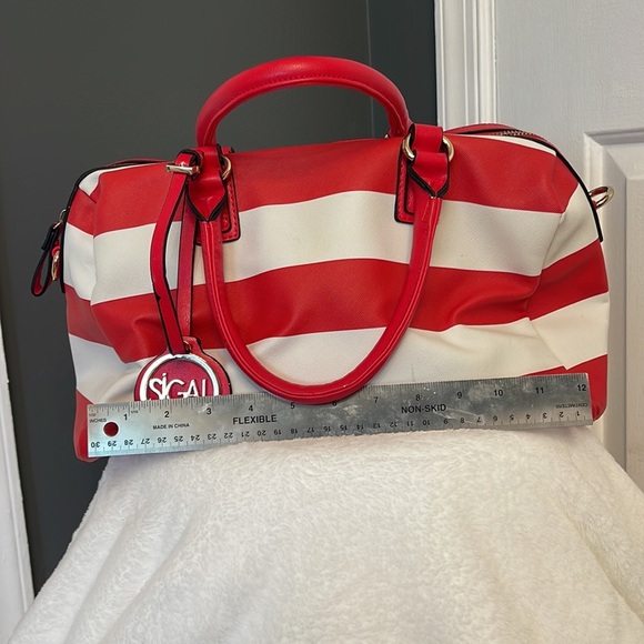 Sigal Red and White Stripe Purse - Stylish Shoulder Bag with Gold Accents NWOT - Picture 3 of 14
